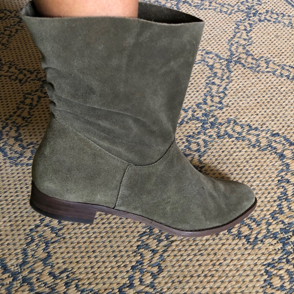 Splendid booties